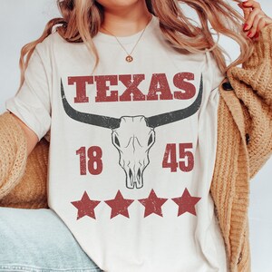 Texas T Shirts - Western Shirt - Texas - Texas Gift - Country Shirt - Cowgirl Shirt - Vintage Shirt - Wild West Shirt - Country Girl Shirt