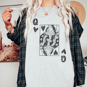 Queen of Hearts - Queen Heart Shirt - Black Queen - Queen of Heart Shirt - Queen Of - Queens - Alice in Wonderland - Boho Shirt - Graphic T