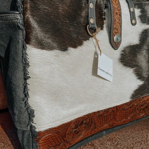 Rancho Cowhide Weekender Bag image 5