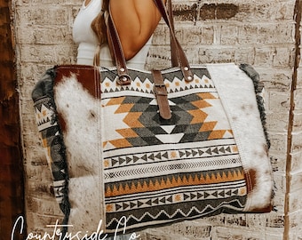 Trilang Cowhide Weekender Bag