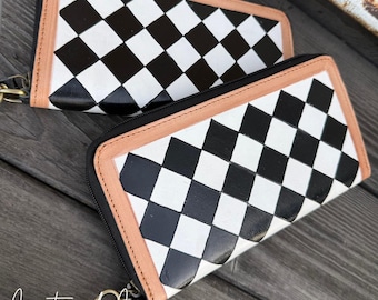 Avenue Checkered Leather Wallet