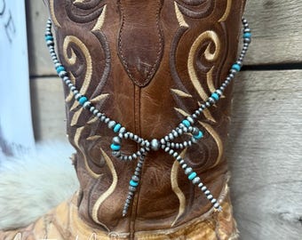 Western Bow Necklace