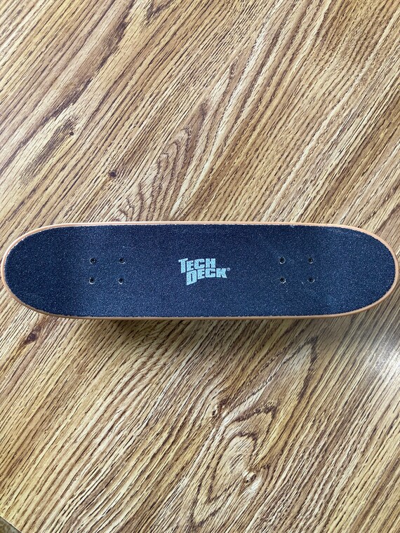 Flip Geoff Rowley HBO55 Hand Board 10 Inches Blue Black Flip Geoff Rowley HBO55 Hand Board 10 Inches Blue Black