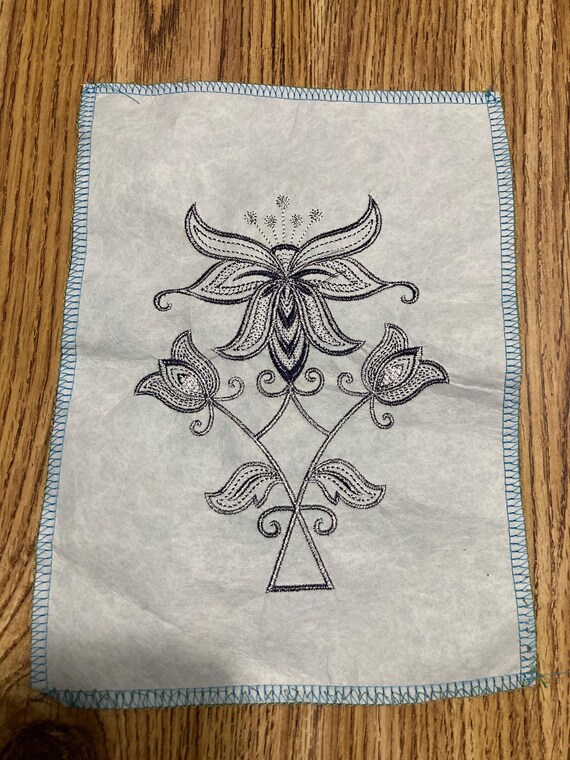 Machine embroidered appliqué patch green material… - image 2