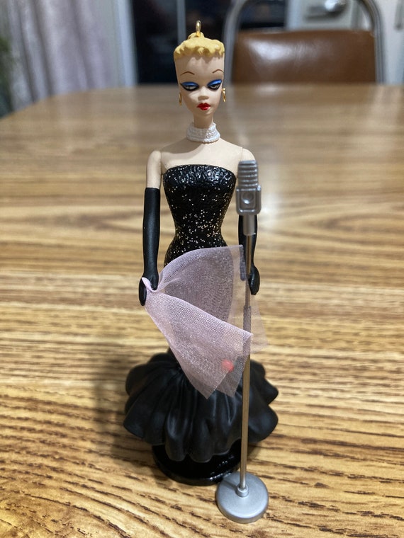 Hallmark Glamorous Barbie at Microphone Keepsake Christmas Tree Ornament 1995 Decoration Collectors Series Souvenir Solo in the Spotlight - Etsy Hallmark Glamorous Barbie at Microphone Keepsake Christmas Tree Ornament 1995 Decoration Collectors Series Souvenir Solo in the Spotlight - Etsy