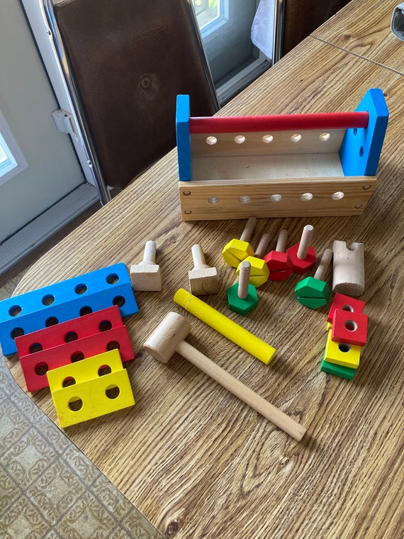Melissa and doug take sale along tool kit