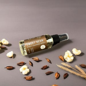 Bodyoliespray zoete bonen, vanille en suikerriet (2 oz nevel na het douchen)