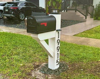 Farmhouse Wooden Mailbox – Custom House Numbers, Solar Lights
