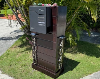 Modern Black Mailbox with Wood Base – Custom House Numbers
