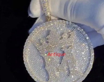 Ciondolo Bitcoin Argento 925 Con Zirconi Verdi Baguette - Gioiello Hip Hop Uomo