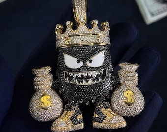 Colgante de dibujos animados de hip hop hecho a mano en plata de ley con diamantes de circonita cúbica.