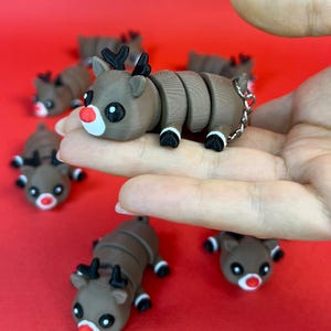 3D Printed Articulated Reindeer Fidget Toy: Sensory Animal Keychain