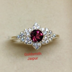 Rhodolite Garnet Ring-925 Sterling Silver-Garnet Gemstone Ring-Promise Ring-January birthstone-Stackable Ring-Engagement Ring-Gift For Her.