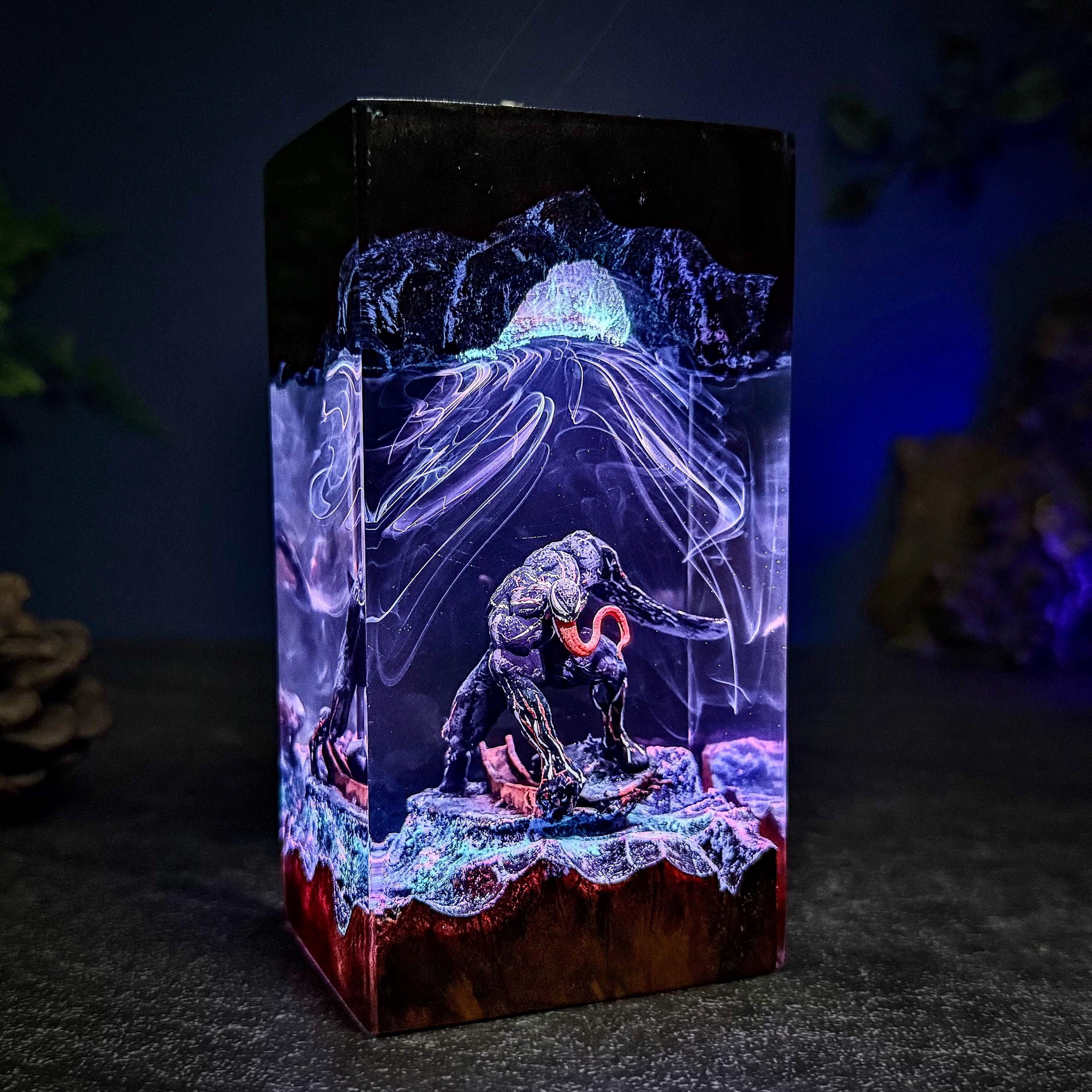 Diorama Ve.nom Resin Epoxy Lamp, Handmade Resin Night Light, 3D