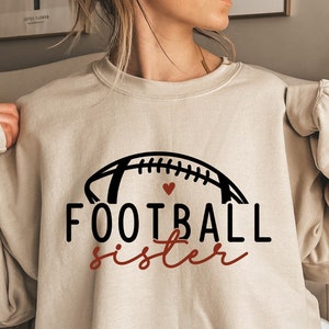 Voetbal zus SVG PNG, voetbal SVG, voetbal zus shirt SVG, liefde voetbal SVG, voetbalseizoen SVG, voetbal zus, voetbal hart SVG