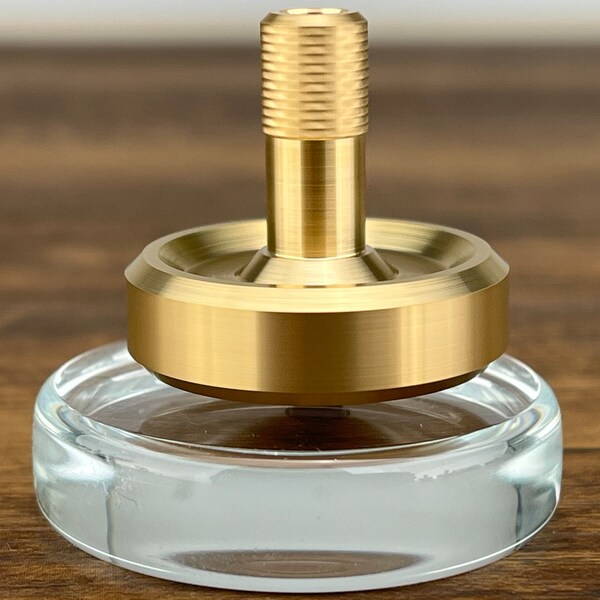 7-10 Minutes Brass Spinning Top, Best Record 11+ Minutes, Base Is Not Included