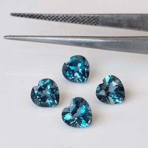 Natural London Blue Topaz Heart Faceted 4 mm AAA Quality Loose Gemstone Jewelry Making