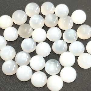 Natural white moonstone Round Cabochon 9 mm AAA Quality - White moonstone Cabochon Round