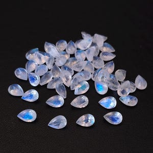 Natural Blue Flashy Rainbow 7x10 mm Moonstone pear Faceted AA Quality - Rainbow Moonstone Good Blue Flashy Pear Faceted