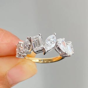 Einzigartiger Multi-Shape Diamantring | Marquise, Smaragd, Oval, Diamantband im Tropfenschliff | 14K Gelbgold Jubiläumsring | Stapelring Ehering