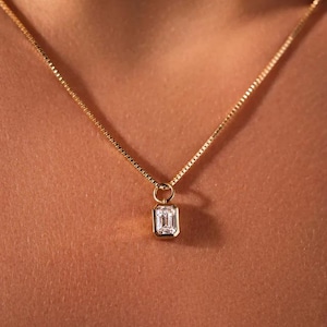 Szmaragdowy naszyjnik z diamentami w kształcie szmaragdu, szlifowany soliter, laboratoryjnie hodowany diamentowy wisiorek, rocznica, delikatny naszyjnik, prezent na urodziny i ukończenie szkoły