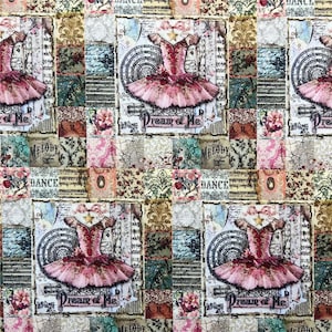 Könnte beinhalten: Ein rosa-weißer Stoff mit einem sich wiederholenden Muster aus Balletttänzerinnen, Noten und den Worten "Dream of Me" und "Melody".