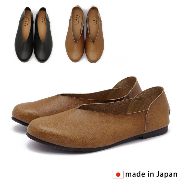 V shape leather look casual flat shoes (Made In Japan)