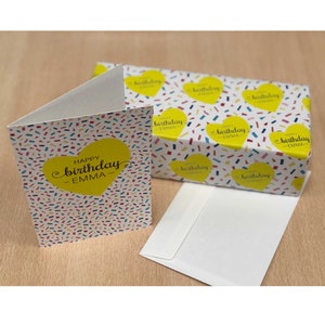 ¡Celebra tu cumpleaños en persona! * Papel de regalo de confeti individual * Formatos XS a XXL * Tarjeta a juego con sobre disponible opcionalmente