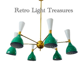 Lampadario Diabolo in ottone fatto a mano: paralume verde in stile moderno di metà secolo