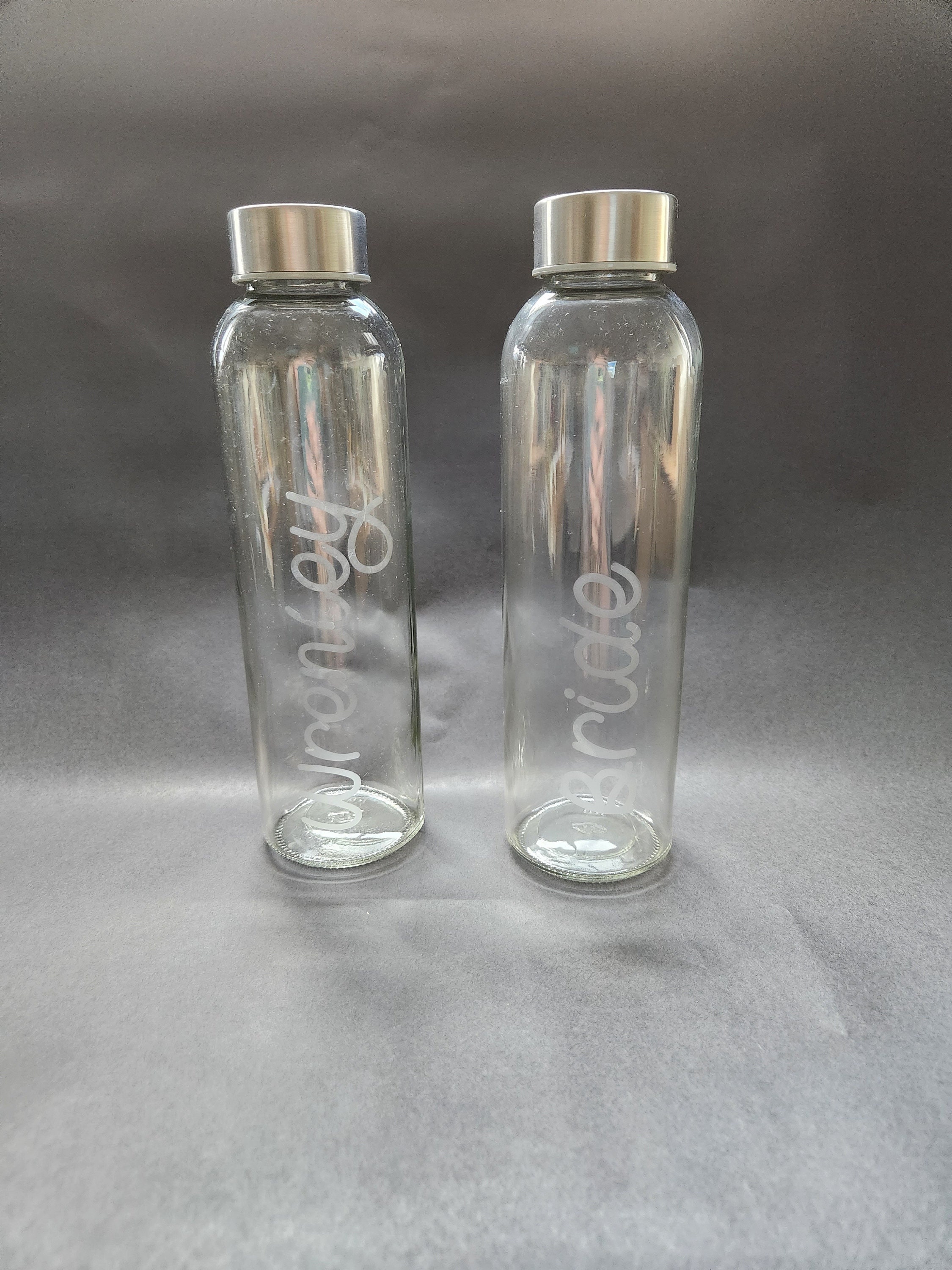 Custom Etched 16 Oz Glass Water Bottle/personalized/juice Bottle/bpa  Free/eco Friendly/reusable/ Bridal Party/protective Sleeve 