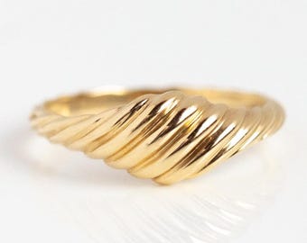 14K Solid Gold Twisted Signet Ring: Modern Heirloom Jewelry, Minimalist Style
