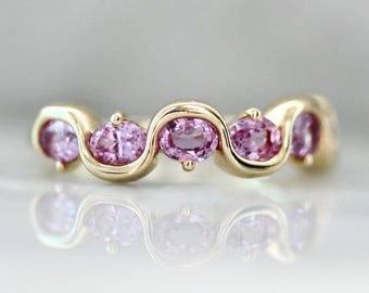 14K Solid Gold Wavy Pink Sapphire Ring: Sculptural Stacking Band, Minimalist Jewelry