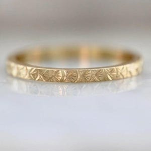 14K Solid Gold Art Deco Ring: Hand Engraved Stacking Band