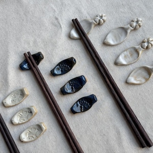 ceramic chopstick rest set of 4 handmade sushi chopstick stand cute rustic chopstick rest gift for sushi lover stoneware chopstick 4 holder