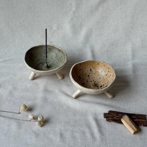 Wabi Sabi Stoneware Incense Holder: Rustic Ceramic Incense Burner