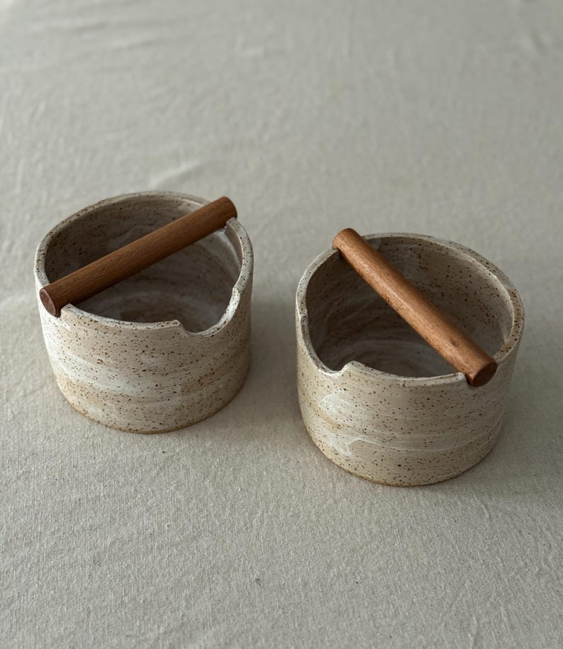 Handmade Ceramic Coffee Knock Box , Minimal Stoneware Espresso Knock Been with Wooden Bar