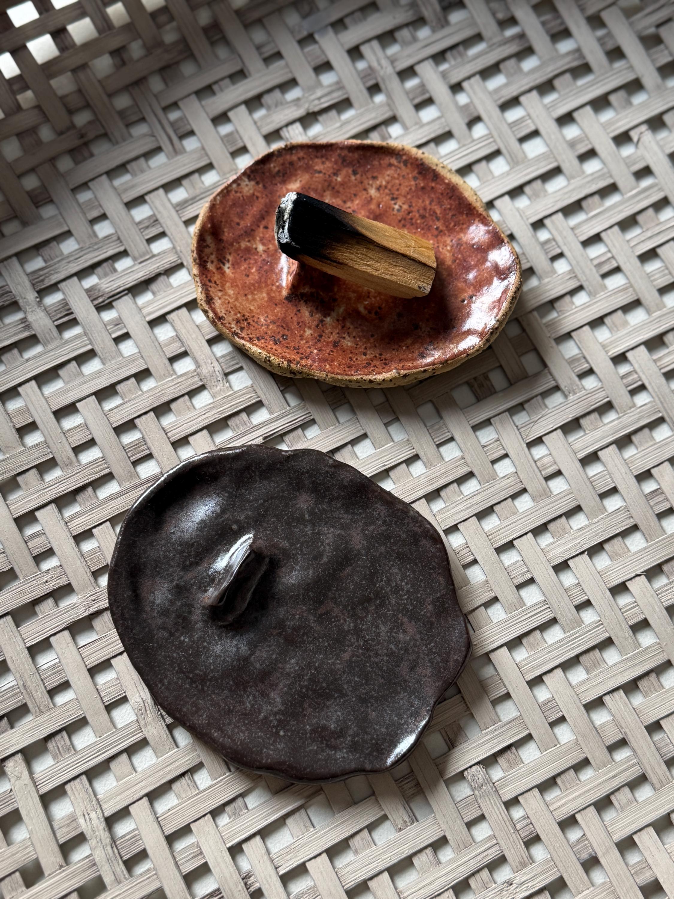 Handmade Ceramic Palo Santo Holder: Rustic Stoneware Incense