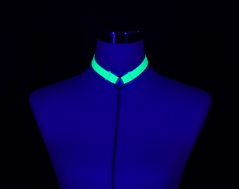 Harness | Choker | Collar | neon yellow | Glow | UV light | Black light | Glows in the dark | Collar | Body chain | Glow in the dark