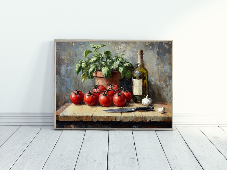 Pode incluir: Uma pintura de natureza morta de uma mesa de madeira com uma garrafa de vinho, um cacho de tomates vermelhos, um bulbo de alho, uma faca e uma planta em vaso com folhas verdes.