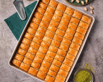 Luxury Vegan Pistachio Baklava Gift Box – Daily Fresh From Istanbul, Mediterranean Phyllo Pastry Dessert