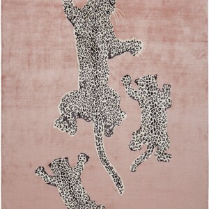 CLIMBING LEOPARD RUG | Tufted Rugs, Tiger Rug, Bedroom Aesthetic Rugs ...