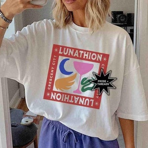 クレセントシティ ルナシオン シャツ ブライス・クインラン SJM グッズ サラ・J・マース グッズ ブックスタグラム シャツ ブックトック グッズ ライト・イット・アップ SJM ギフト