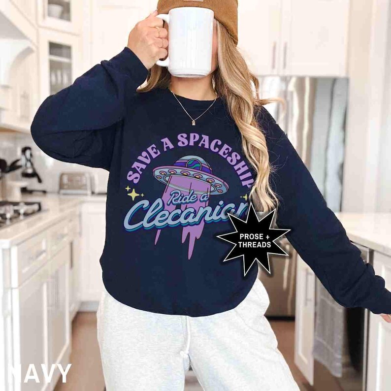 Licensierad Clecanian-serie-tröja Romantisk gåva för bokälskare Alien Romance Booktok Merch Bookstagram-tröja Booktok-tröja Bokmerchandise bild 2
