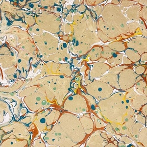 Papier marbré fait main