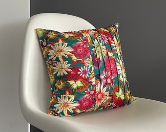 Pleated cushion cover in floral printed fabric