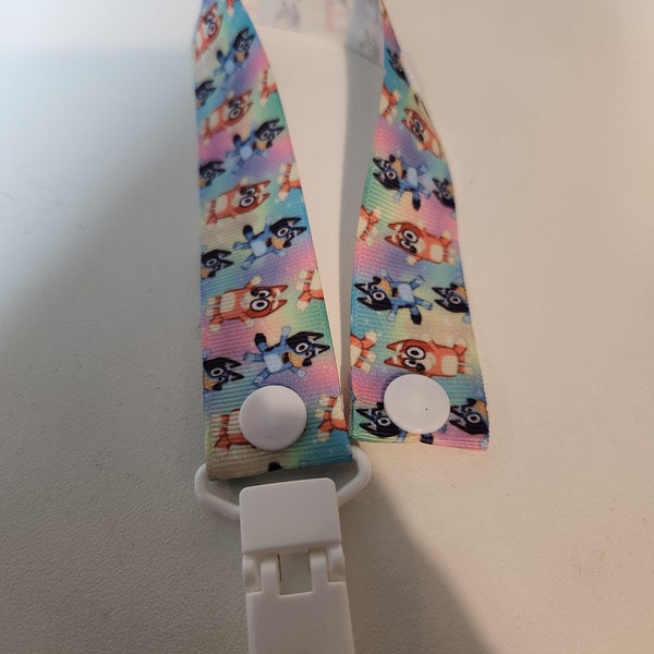 Bluey Dummy Clip (white pops)