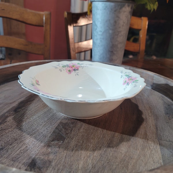 Vintage Serving bowl