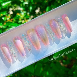 Rainbow butterflies Press on Nails coffin, kawaii glue on nails or stick on nails, Set of 10 or 20 resuable fake nails, ready to ship