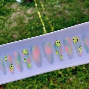Happy faces press on nails | Ombre Fake Nails or False Nails | hand painted Glue on nails | Ready to ship