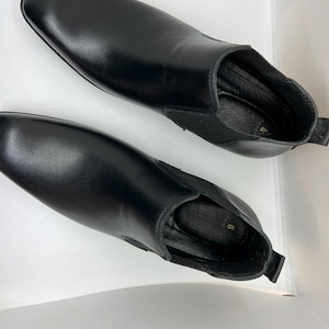 Men's Genuine Leather Chelsea boots All Handmade  Ankle High Gusset Boots Hand Stitched black Colour